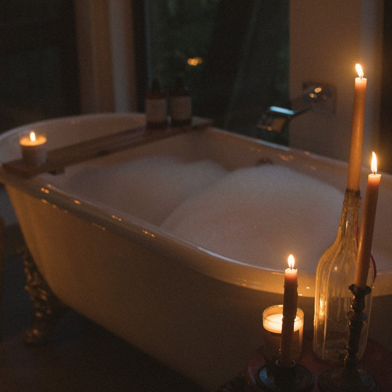 Evergreen Co. x The Hobbyist Botanical Bubble Bath